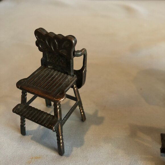 VINTAGE LOT of 2 Durham Industries Doll Cash Register, Crib, Sewing Machine #UPS - Picture 11 of 14